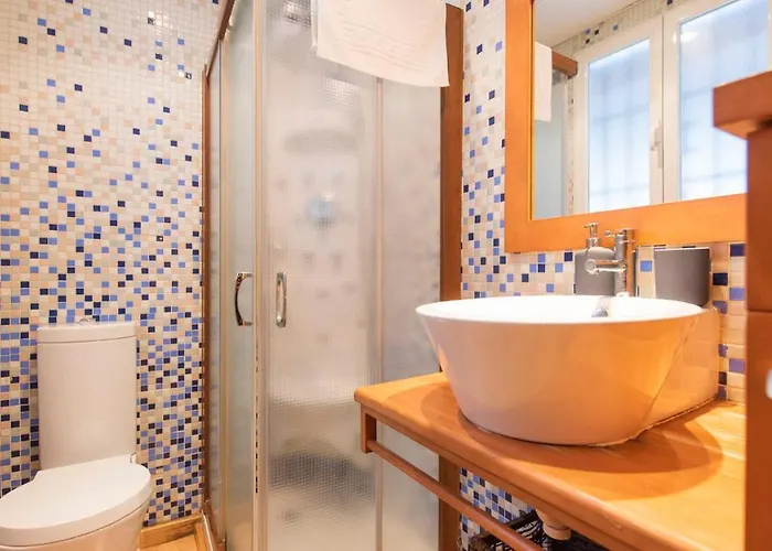 La Casa De Gigantones By Ap *